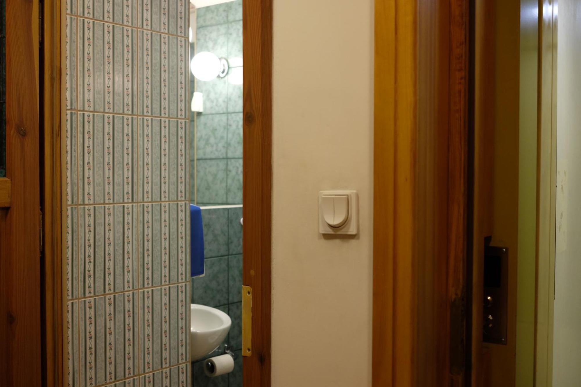 ורוצלב Academus Pub & Guest House מראה חיצוני תמונה