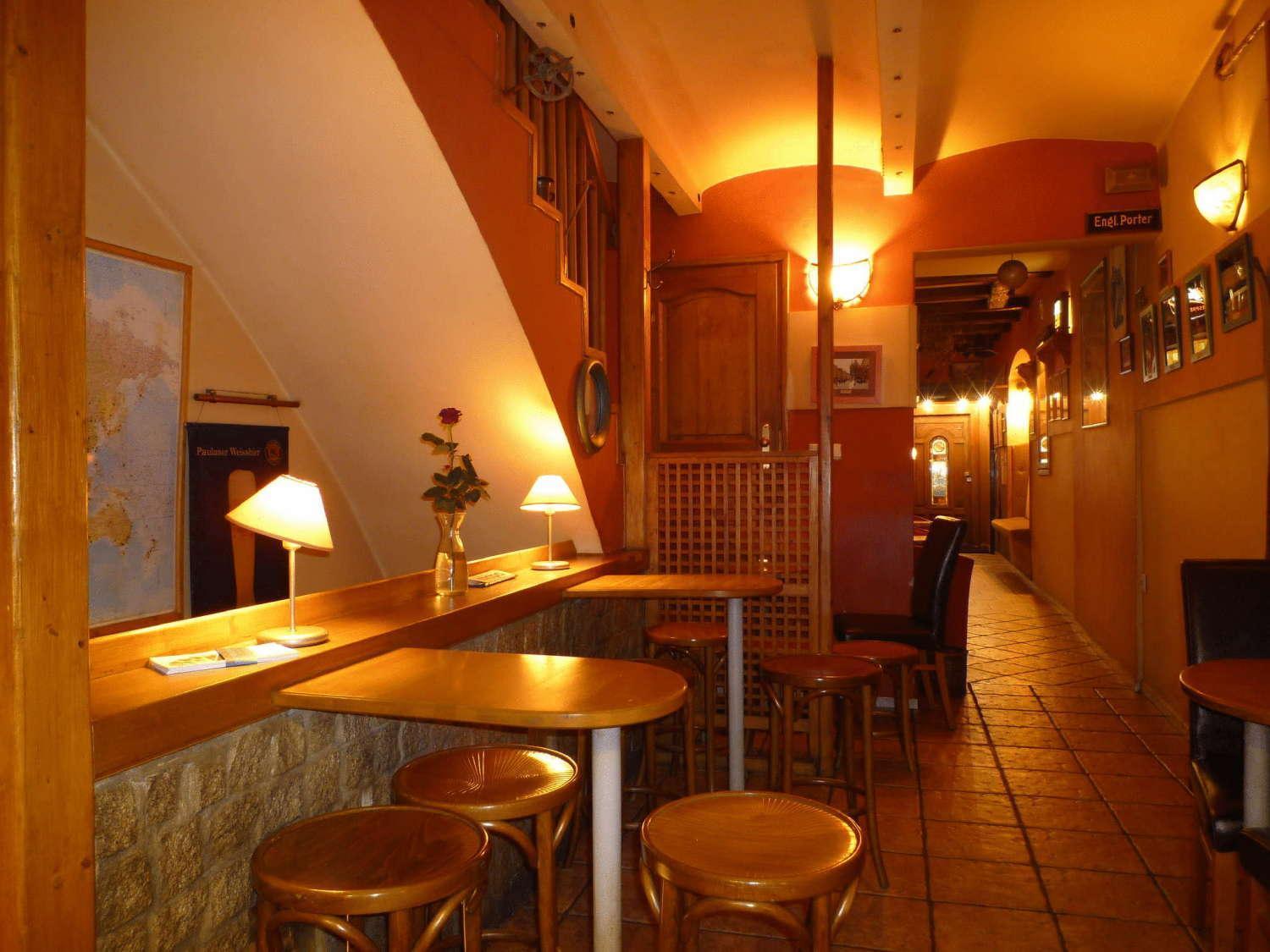 ורוצלב Academus Pub & Guest House מראה חיצוני תמונה
