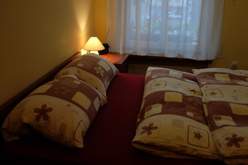 ורוצלב Academus Pub & Guest House מראה חיצוני תמונה