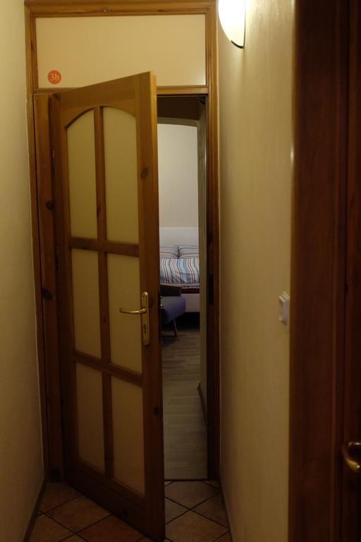 ורוצלב Academus Pub & Guest House מראה חיצוני תמונה